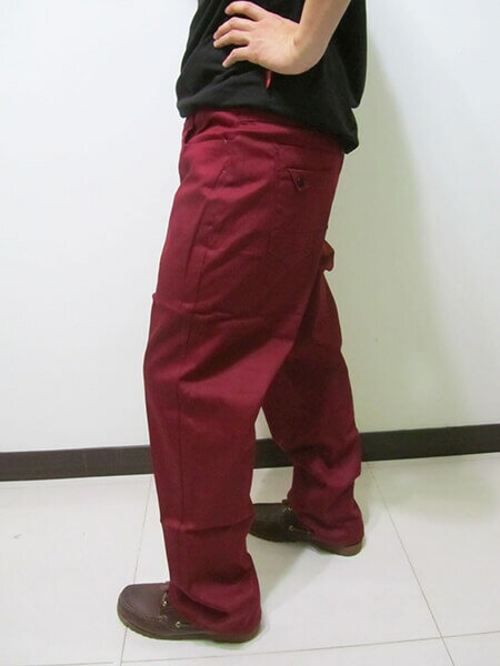 sun-e加大尺碼彈性色褲長褲、加大尺碼馬卡龍色長褲、加大尺碼休閒褲、加大尺碼彈性長褲、後口袋裝飾鈕扣、腰圍有皮帶環(褲耳)、褲檔有拉鍊(321-2027-02)紅色 腰圍:38 40 42 44(英吋) [實體店面保障] 3