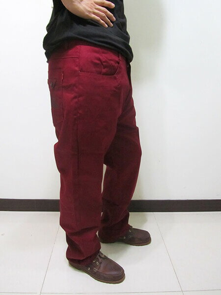 sun-e加大尺碼彈性色褲長褲、加大尺碼馬卡龍色長褲、加大尺碼休閒褲、加大尺碼彈性長褲、後口袋裝飾鈕扣、腰圍有皮帶環(褲耳)、褲檔有拉鍊(321-2027-02)紅色 腰圍:38 40 42 44(英吋) [實體店面保障] 1