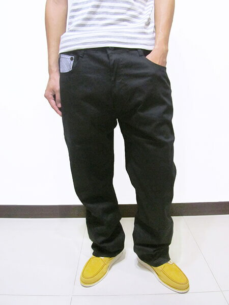 sun-e加大尺碼彈性色褲長褲、加大尺碼馬卡龍色長褲、加大尺碼休閒褲、加大尺碼彈性長褲、後袋緣膠印英文字、腰圍有皮帶環(褲耳)、褲檔有拉鍊(321-3011-21)黑色 腰圍:38 40 42 44(英吋) [實體店面保障] 2