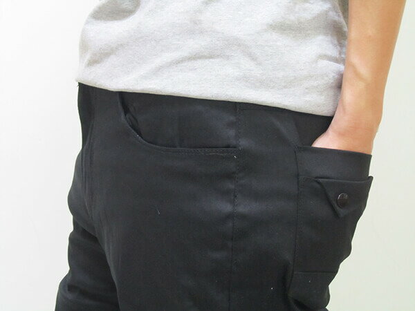 sun-e加大尺碼彈性色褲長褲、加大尺碼馬卡龍色長褲、加大尺碼休閒褲、加大尺碼彈性長褲、後口袋裝飾鈕扣、腰圍有皮帶環(褲耳)、褲檔有拉鍊(321-3028-21)黑色 腰圍:38 40 42 44(英吋) [實體店面保障] 4