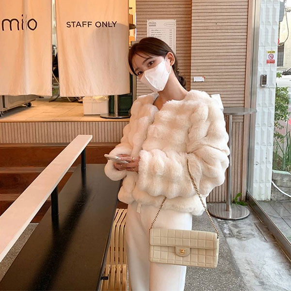 ANNAS 正韓 立體多層次 毛毛外套 大衣 罩衫 皮草 外搭 毛外套 浮誇 貴婦 名媛 性感 婚宴 韓劇 厚外套 白黑 韓國