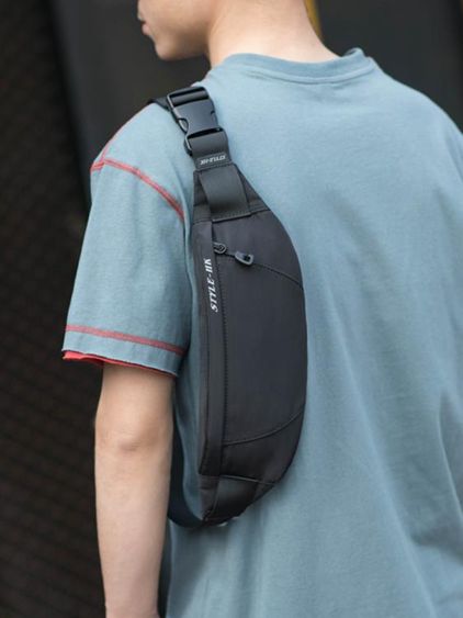 HK男士腰包潮牌休閑單肩斜挎包多功能小型輕便胸包運動跑步手機包