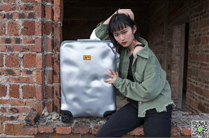 行李箱 復古鋁框行李箱萬向輪24寸登機箱破損旅行箱男 都市時尚