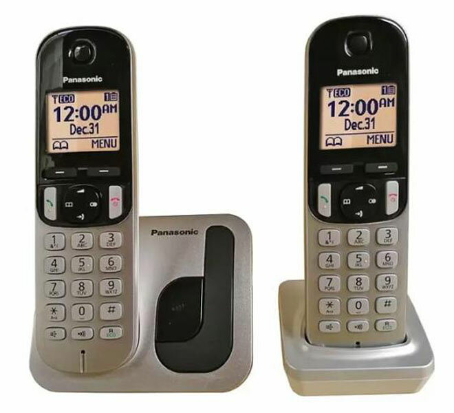 [COSCO代購] D116131 PANASONIC CORDLESS PHONE 雙子機免持擴音型 KX-TGC212TW/1.6時顯示幕