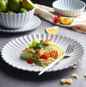 北歐風磨砂菊皿系列花型餐盤菊花甜品盤點心盤家用西餐盤陶瓷餐具