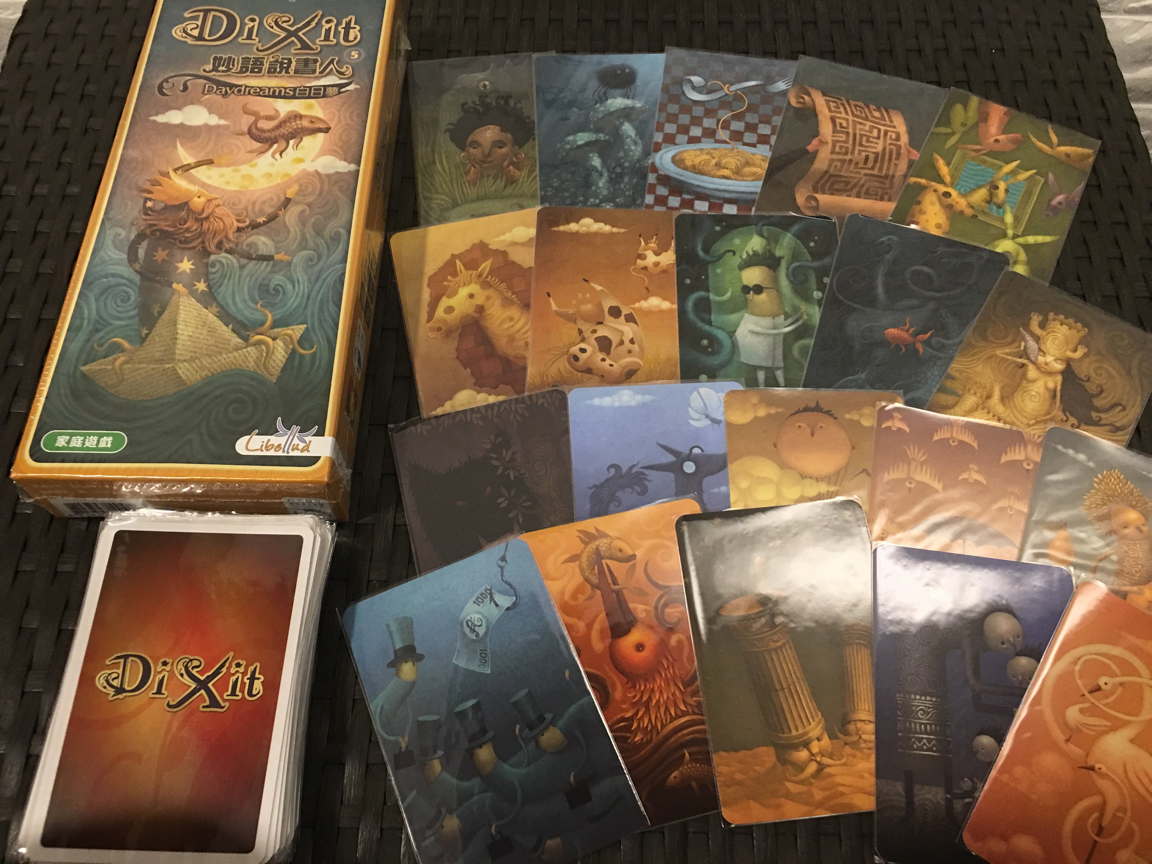 【桌遊侍】妙語說書DIXIT人2~7版 全擴充 說出屬於你的天馬行空 正版現貨實體店面快速出貨 《免運.再送充足牌套》 3
