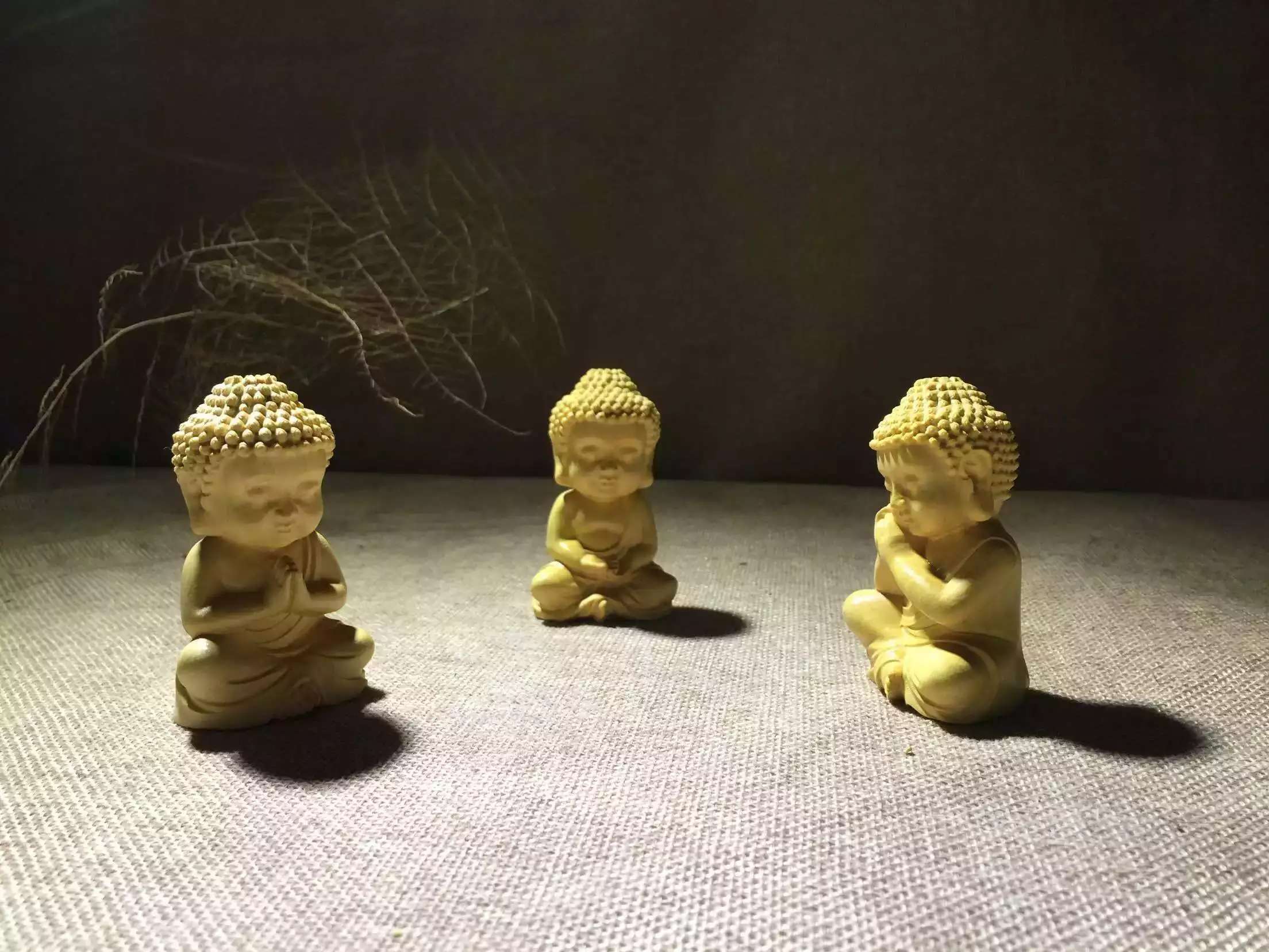 Q版釋迦牟尼佛如來新版樂清黃楊木雕刻汽車擺件手工藝禮品手把件1入