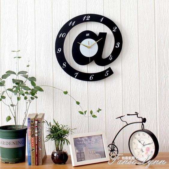 臥室卡通創意掛鐘客廳掛錶裝飾鐘錶個性石英壁鐘時尚靜音時鐘