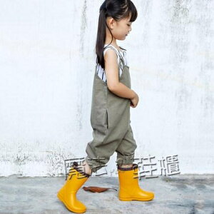 日本超輕兒童雨鞋 男童女童四季雨靴寶寶中小學生防滑膠鞋水鞋 快速出貨 果果輕時尚 全館免運