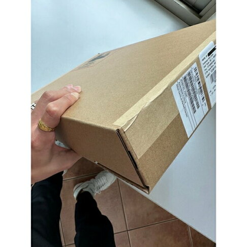 領券折999 | 全新MacBook Air 13.6吋 M2 A2681 (8核CPU/8核GPU) 8G/256G 蘋果筆電 台灣公司【APP下單享4%回饋】 1