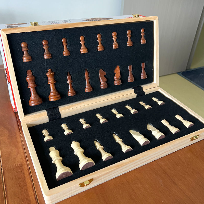 臺灣公司貨 免運 象棋 國際象棋 國際象棋實木棋盤標準兒童學生大號磁性棋子學校老師推薦比賽專用工廠現貨直銷 年底特惠 全館八折 售後保障 店長新品推薦 5z102