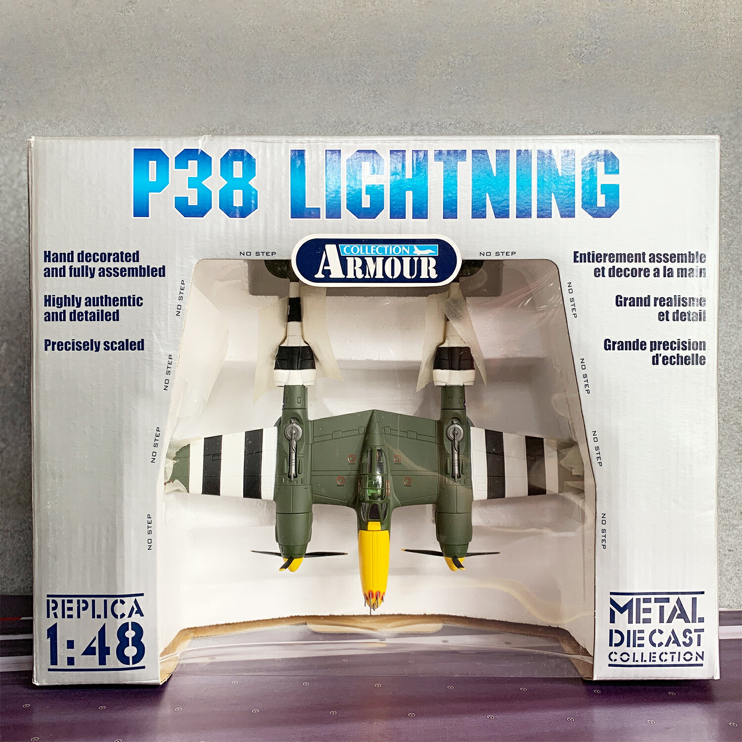 Armour 1:48 P38 LIGHTNING USAF II-WW-ACES 98115 飛機模型