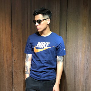 美國百分百【全新真品】Nike T恤 耐吉 短袖 T-shirt 短T 運動 休閒 經典大logo 深藍 S號 I010