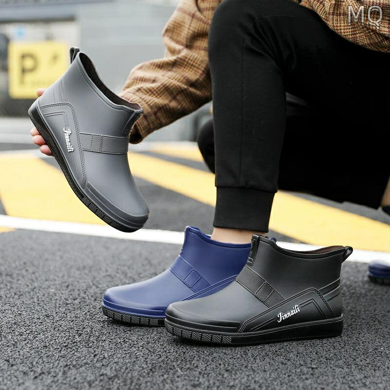 全新 新款時尚短筒雨鞋，男士雨靴，平底防滑防水雨靴