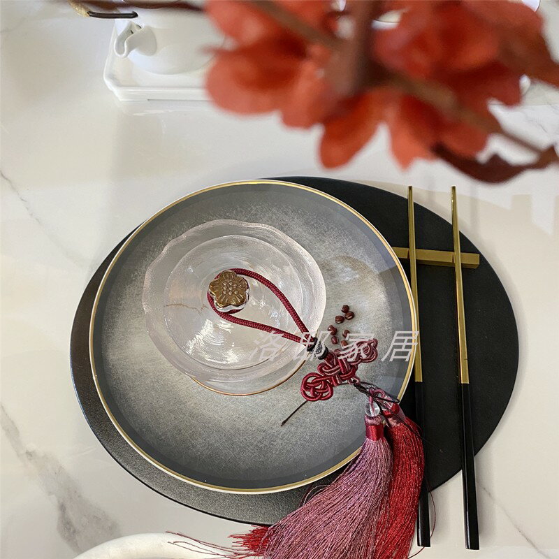 新中式樣板房間餐具擺件軟裝飾擺臺黑金餐盤筷子流蘇酒店別墅餐廳