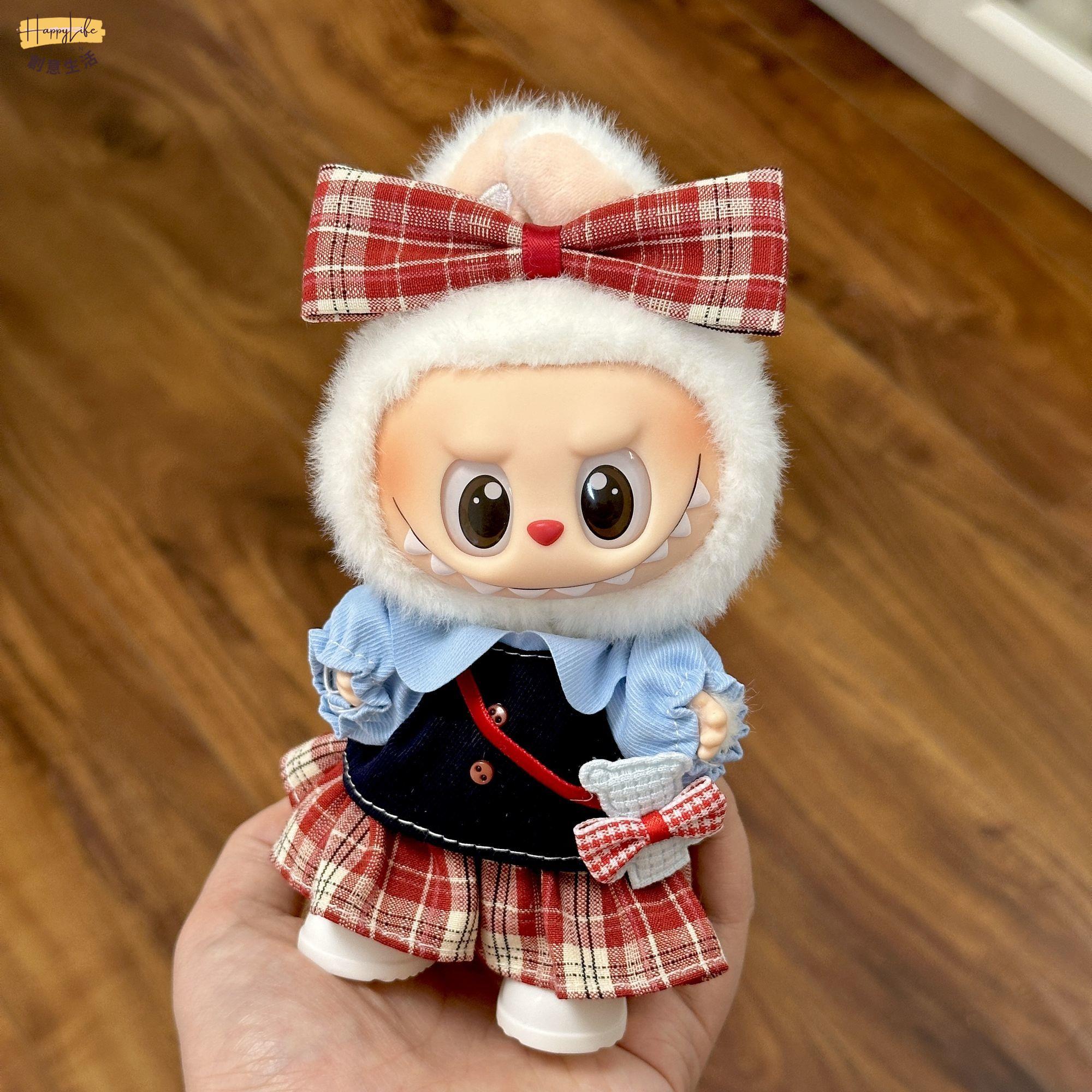 泡泡瑪特 Labubu拉布布 17cm拉布娃衣搪膠 學院風套裝一代二代派對坐坐公仔掛件衣服[PP0517011]