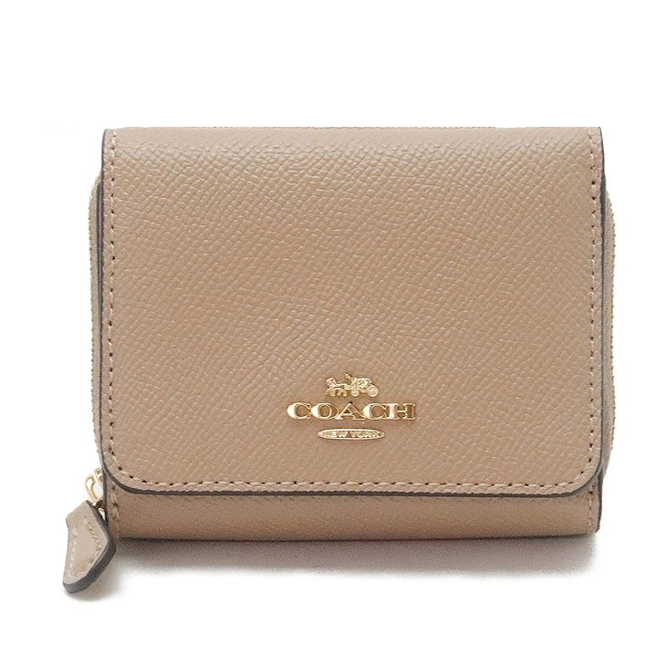 COACH 立體馬車三摺短夾 防刮真皮革 短夾 皮夾 錢包 37968 奶茶色(現貨)▶指定Outlet商品5折起☆現貨【送禮首選★APP下單點數4倍送】