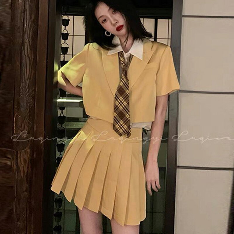 學院風套裝女夏裝設計感短袖西裝jk制服炸街甜酷襯衫百褶裙三件套