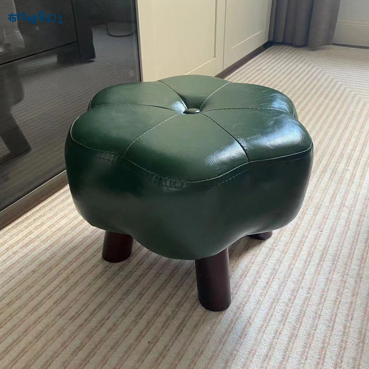 【布拉格】 實木軟包凳子矮凳 家用創意板凳 客廳兒童四葉草沙發門口換鞋凳 免運 工廠現貨 滿100免運 工廠直發 可開發票[dz0322]