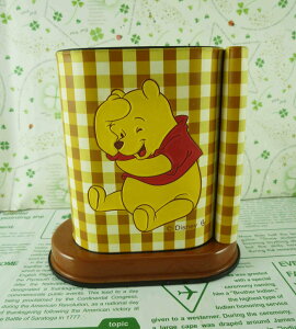 【震撼精品百貨】Winnie the Pooh 小熊維尼 筆筒-黃格子 震撼日式精品百貨