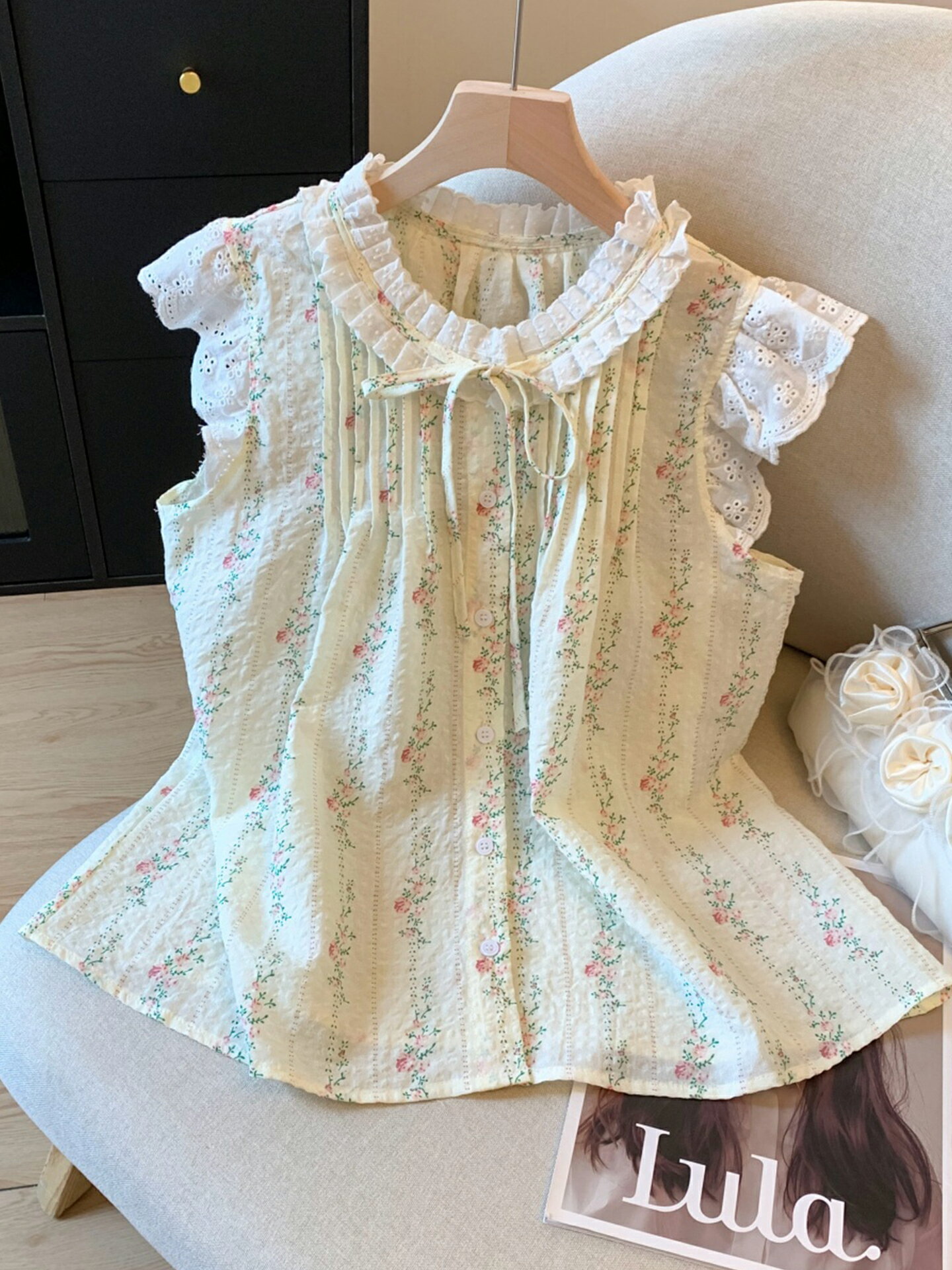 森系田園小清新碎花飛飛袖襯衫女夏季新款蕾絲拼接娃娃衫減齡上衣