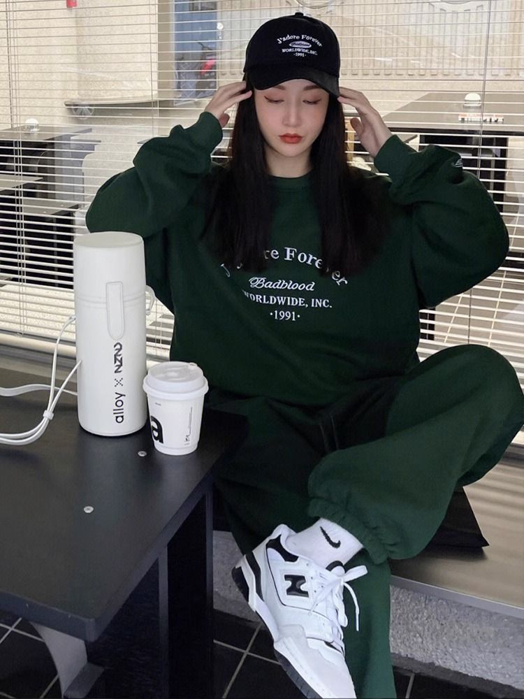 秋冬美式復古墨綠色套裝女oversize情侶款百搭寬松圓領衛衣衛褲套-享樂