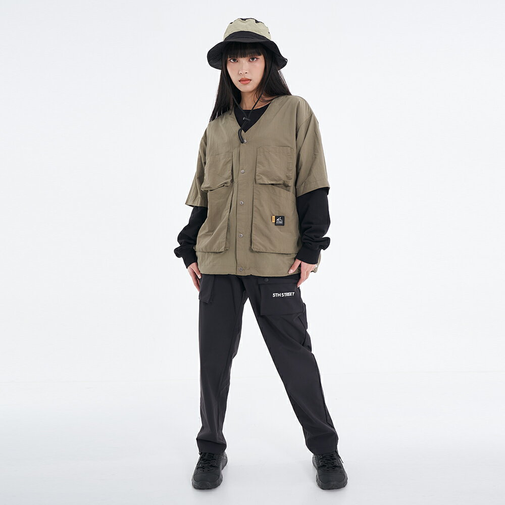 中性款立體袋無領襯衫-橄欖綠【5th STREET】【APP下單享4%點數】 ★春夏新品 1