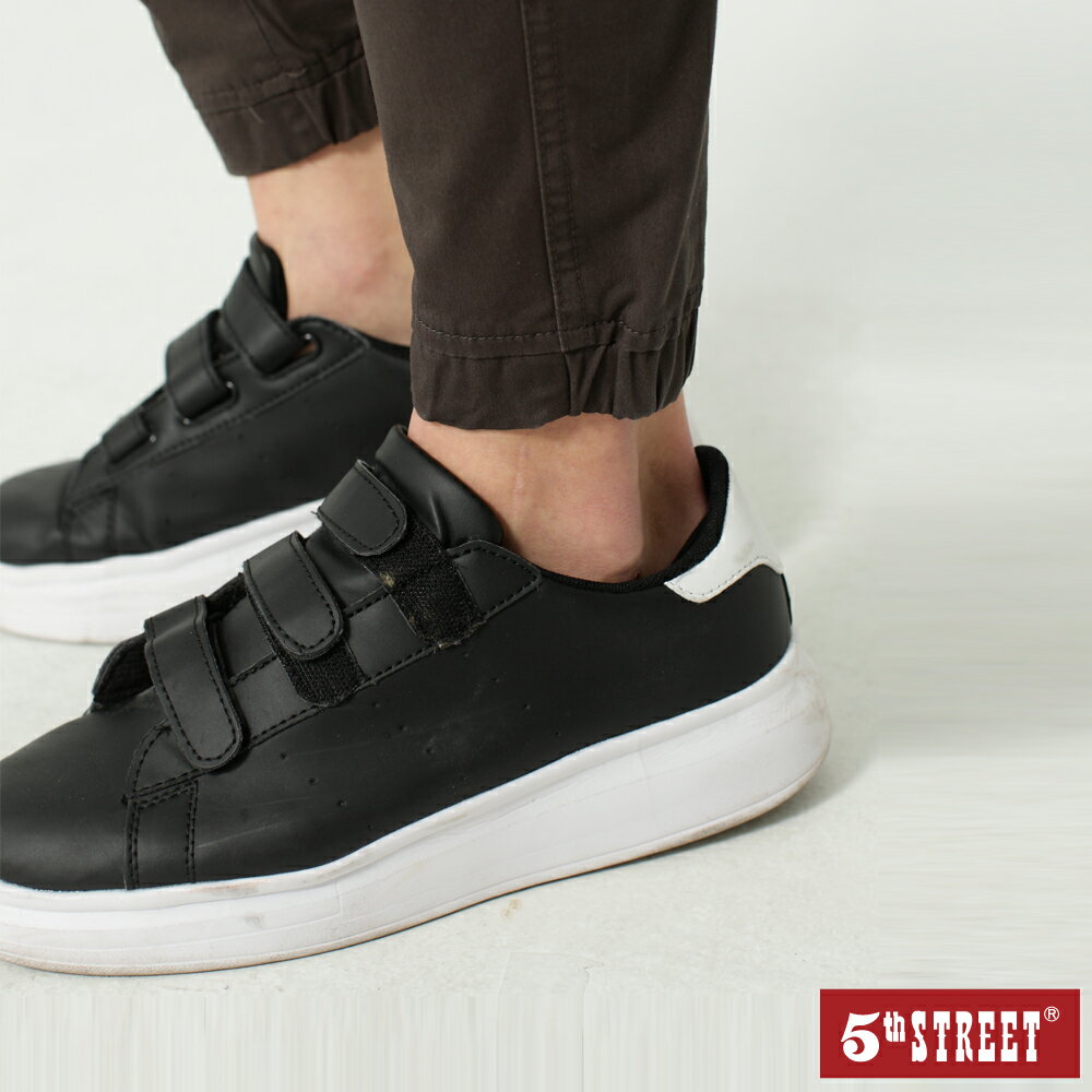 男裝 潮系列縮口長褲-暗灰色 (970232) 【5th STREET】【APP下單天天10%回饋】 ★神褲節 治裝激推 最高折426 5