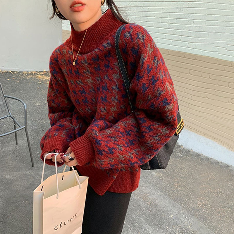 ANNAS 文青風復古千鳥格酒紅毛衣 拜年服 過年穿搭 新年穿搭 紅色毛衣 紅色上衣 酒紅色上衣 過年喜氣龍年穿搭 寬鬆慵懶保暖 4