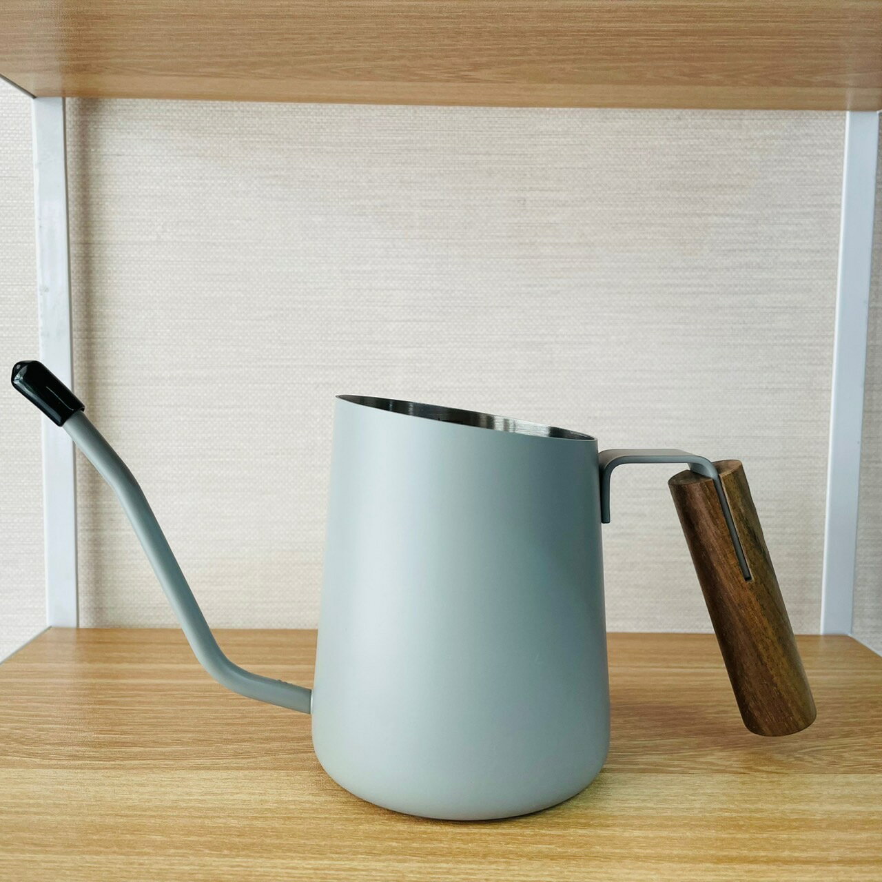不鏽鋼斜口木手柄手沖壺 C12 330ml 正晃行 AKIRAKOKI 3