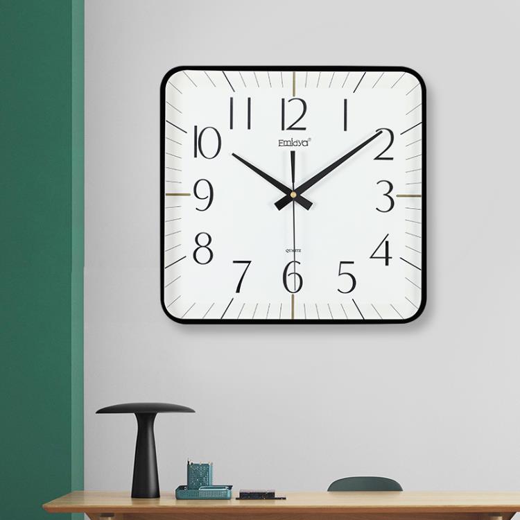 現代簡約掛鐘客廳北歐鐘錶掛牆家用時鐘正方形大氣掛錶時尚石英鐘