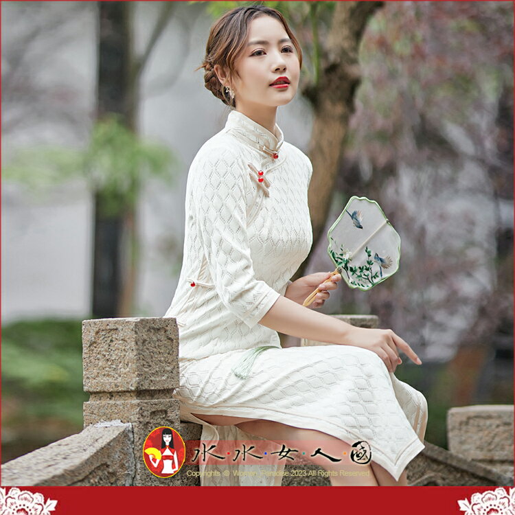 複合蕾絲七分袖長旗袍 復古中國風經典改良式時尚修身顯瘦日常連身裙洋裝～美麗優雅風～達萊(米白色)。水水女人國