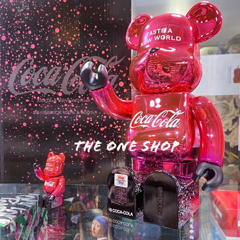その他 MEDICOM TOY - BE@RBRICK Coca-Cola Creations 100%&amp;400% Medicom Coca-Cola Creations 100% 400% Bearbrick Figure Set red