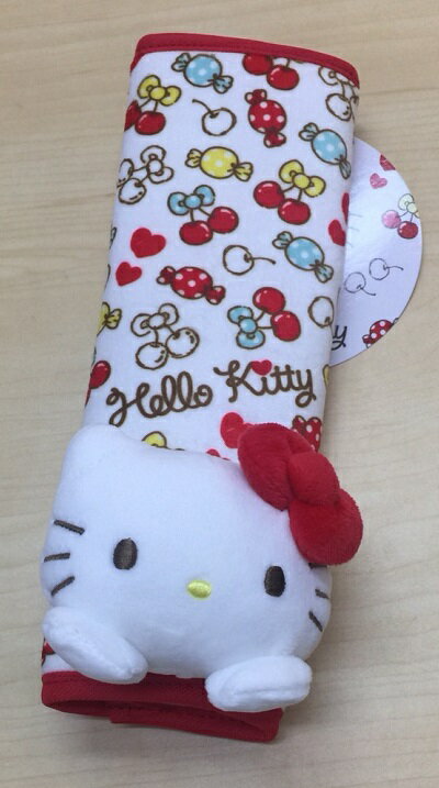 大賀屋 日貨 HELLO KITTY 車用安全帶套 車用品 安全帶套 安全帶墊 三麗鷗 KT 櫻桃 L00011367