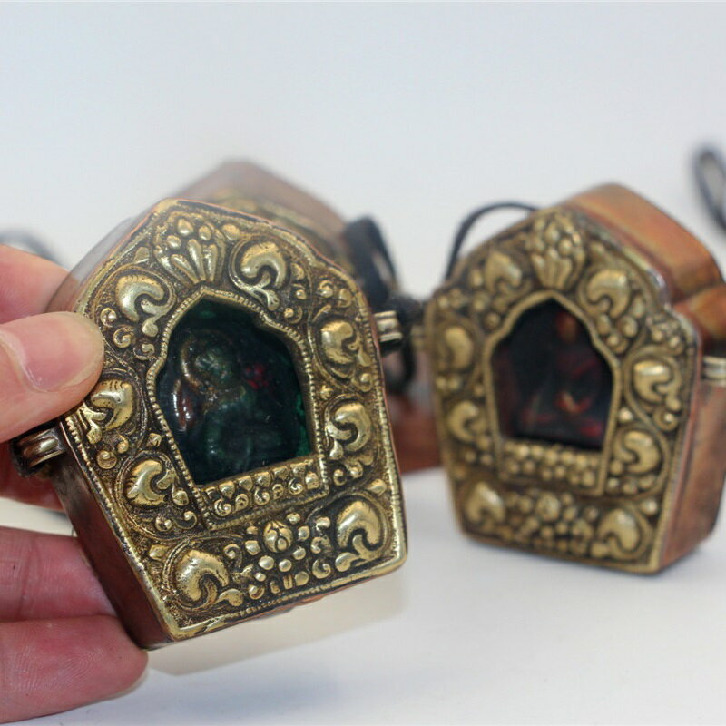 尼泊爾手工藏式純銅嘎烏盒掛件復古噶烏擦擦佛像掛件飾品