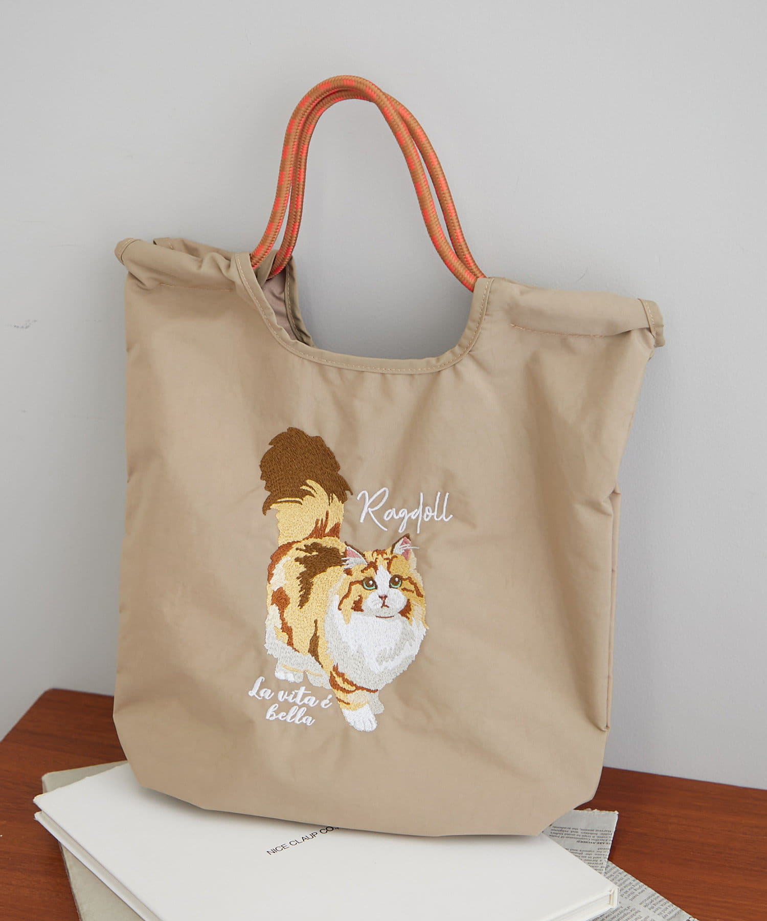 日本 polkapolka 動物刺繡 肩背 手提袋(卡其色/布偶貓)-日本直送，現貨在台
