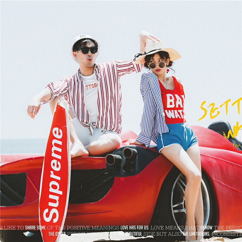 影樓情侶裝新品海邊旅拍款搭配藍紅條紋上衣短褲主題森系潮服套裝