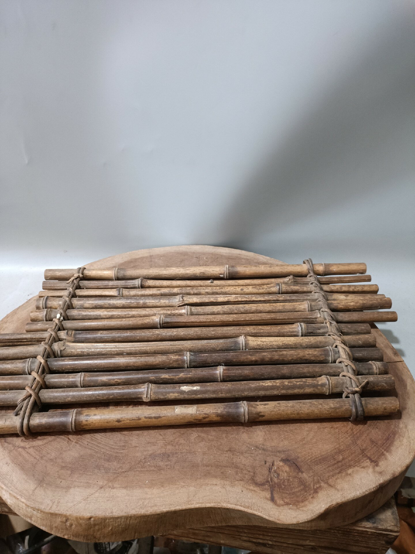 日本回流古董老竹編茶臺擺飾置物，。昭和時期，皮殼好，藤編制有