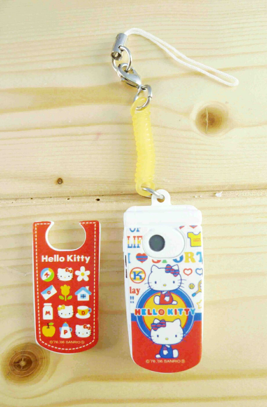 【震撼精品百貨】Hello Kitty 凱蒂貓 可換殼手機吊飾-紅白手機 震撼日式精品百貨