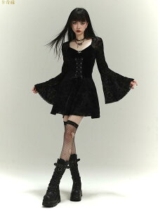 幽靈少女暗黑系女裝長袖復古絲絨黑色連衣裙萬圣節 服飾穿搭哥特風