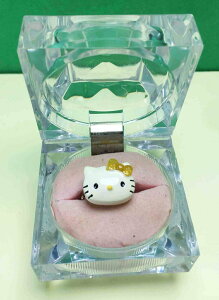 【震撼精品百貨】Hello Kitty 凱蒂貓 造型戒指-黃 震撼日式精品百貨