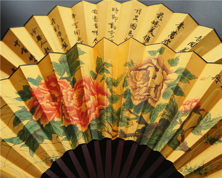 送扇套大男扇古典夏季摺扇古風扇子復古折疊扇絲綢絹扇1入