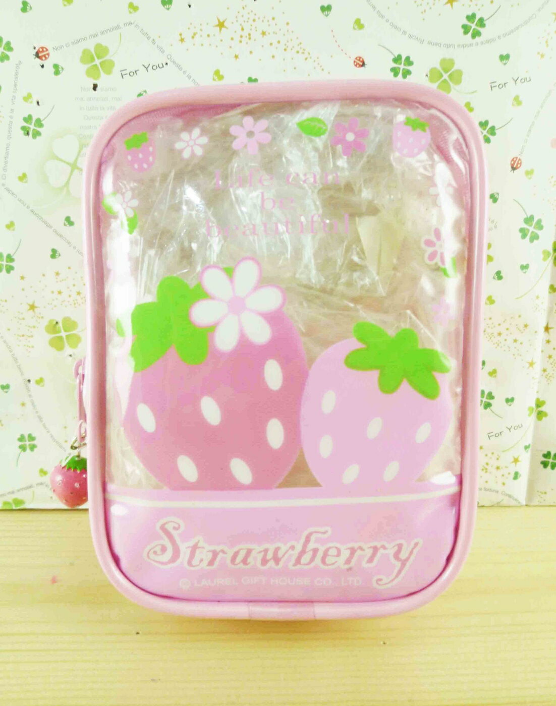 【震撼精品百貨】草莓 Strawberry 透明化妝包-粉 震撼日式精品百貨