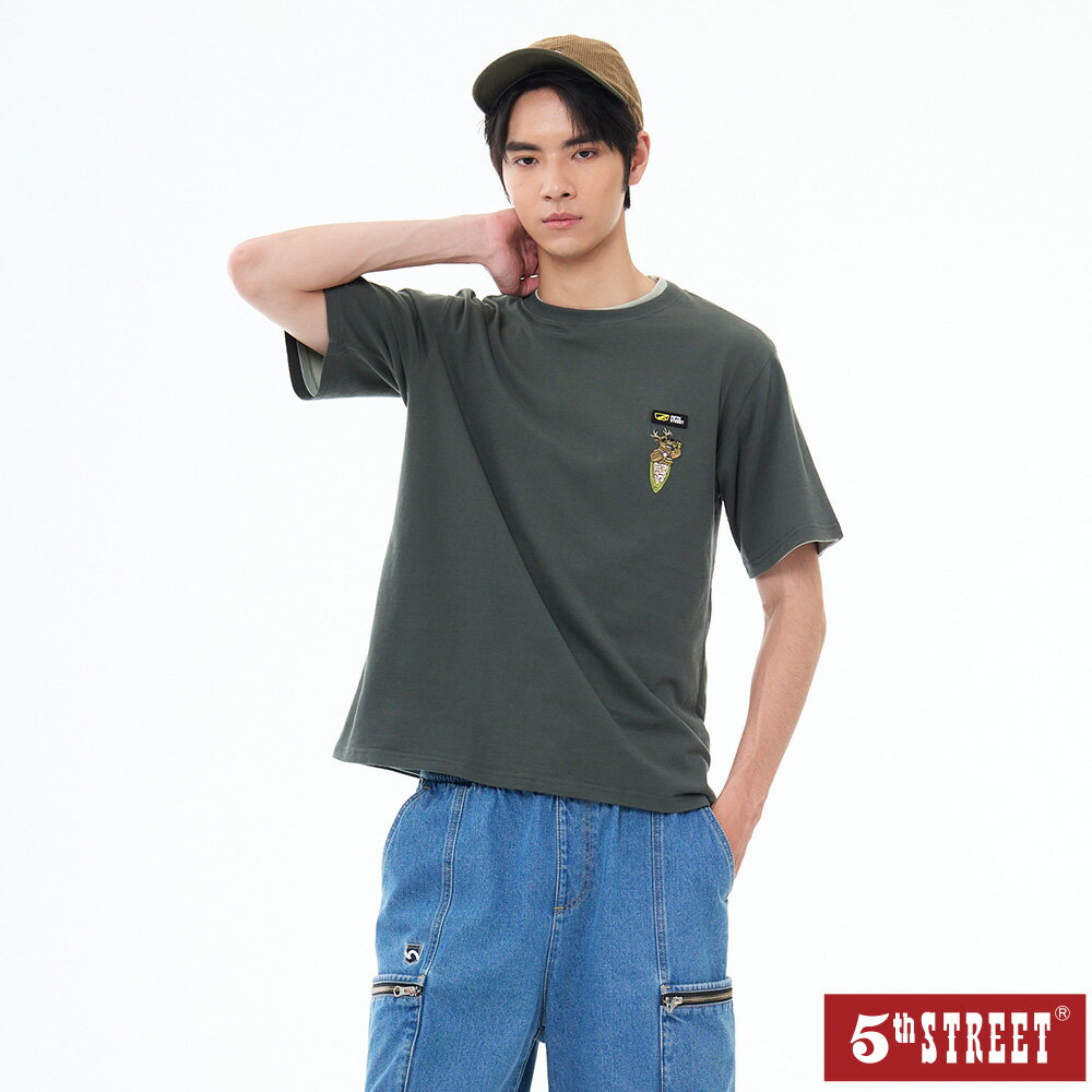 男裝 短T 高山植物 印花 短袖T恤 TEE 上衣 橄欖綠 (571050) 【5th STREET】【全館滿$3000贈環保餐具收納袋】 ★夏季新系列 父親節送禮