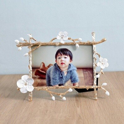 精致輕奢 婚紗照 創意金屬兒童照6 7 10寸相框梅花擺臺 像架擺件 2