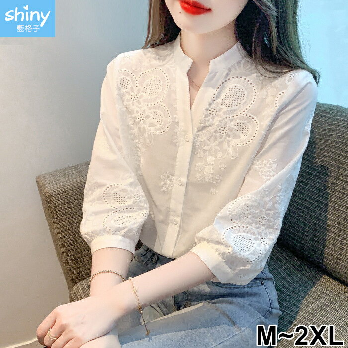 秋季時尚‧繡花鏤空V領七分袖襯衫上衣－shiny藍格子【V5128】