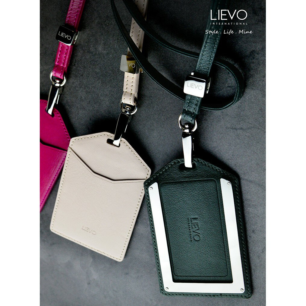 【LIEVO】 SHOW - 感應式證件套_石墨黑 (附禮盒包裝) 3