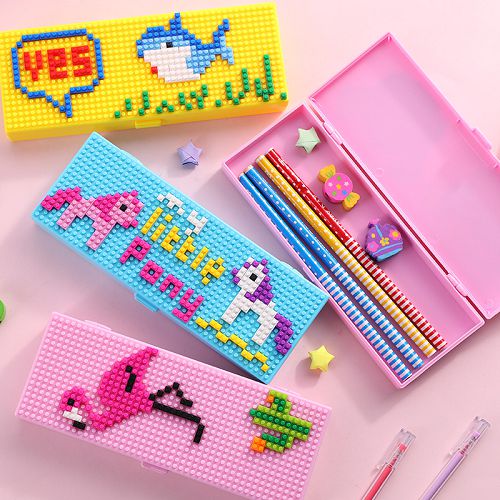 蒐藏家-DIY創意積木鉛筆盒 學生卡通筆袋 韓國文具盒 (隨機出貨)