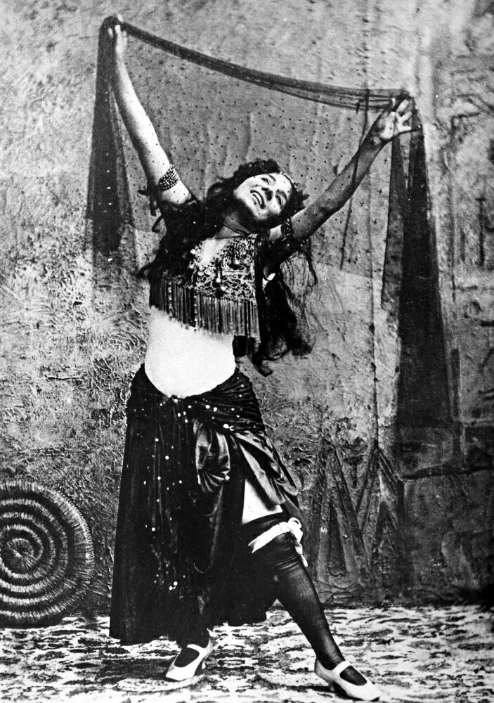 Posterazzi Little Egypt Nthe Exotic Dancer Photographed At The 1893