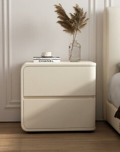 簡約奶茶風超纖皮實木床頭柜臥室家具意式極簡藝術輕奢收納柜